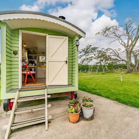 1 Bed In Easton 56742 Holiday home *