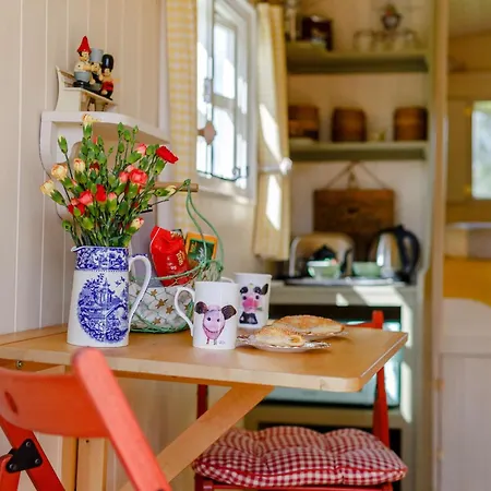 Semesterbostad 1 Bed In Easton 56742 *